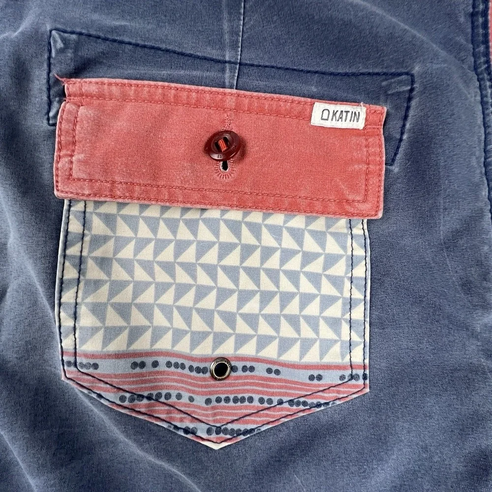 KATIN Mens Board Shorts Size 32 Blue Red Geometric Surf Swim Beach Coastal
